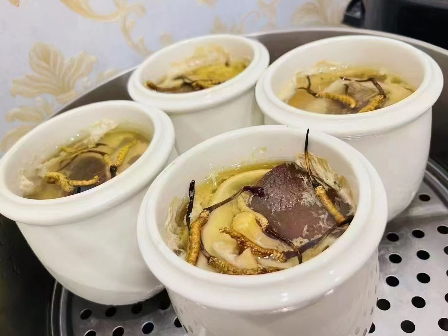 冬蟲夏草燉什么最好？5種黃金搭配讓滋補(bǔ)效果翻倍